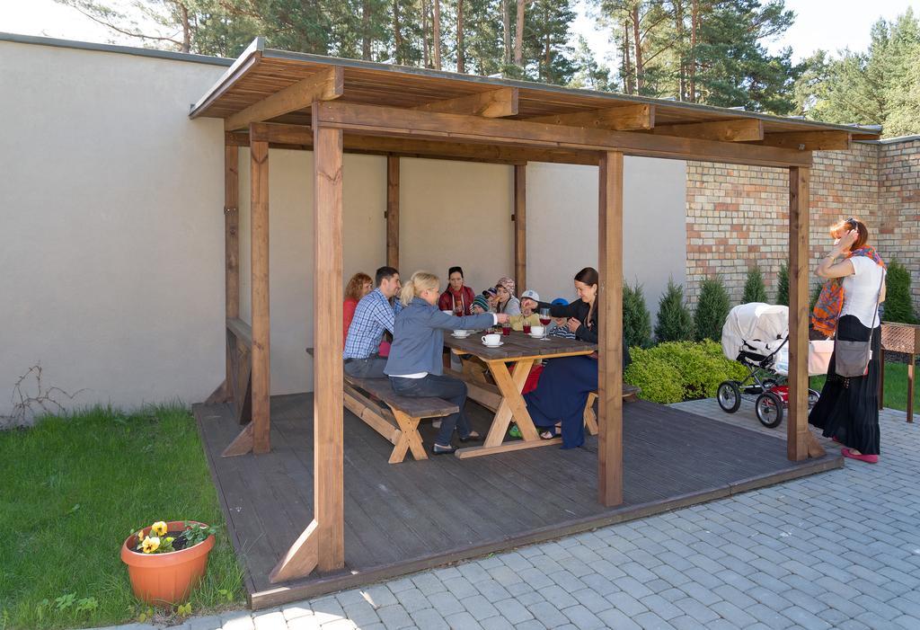 Martas Nams Hotel Вентспилс Екстериор снимка