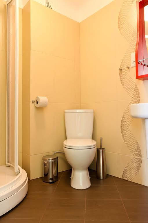 Martas Nams Hotel Вентспилс Екстериор снимка